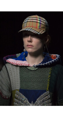 Details Burberry Spring 2018 Ready-to-Wear Burberry Spring весна лето 2018 коллекция неделя моды в Лондане LFW Mainstyles